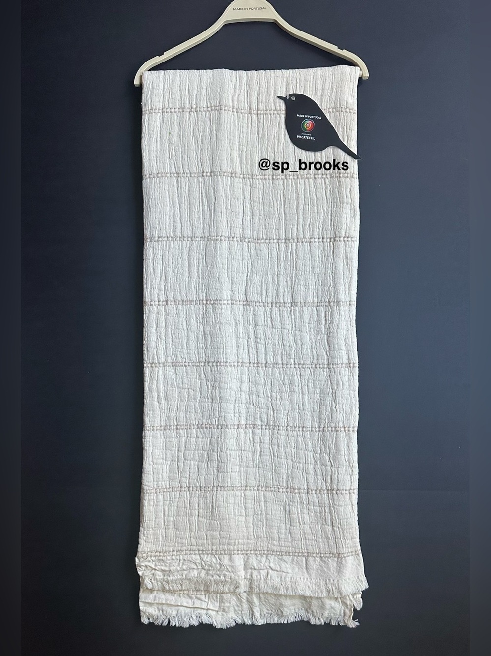 🎁Piscatextil Throw Blanket - Ivory with Tan Stitching - Picture 1 of 7